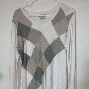 White with gray Van Heusen sweater